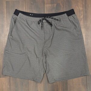 Columbia Men's Athletic Shorts in Gray and Black